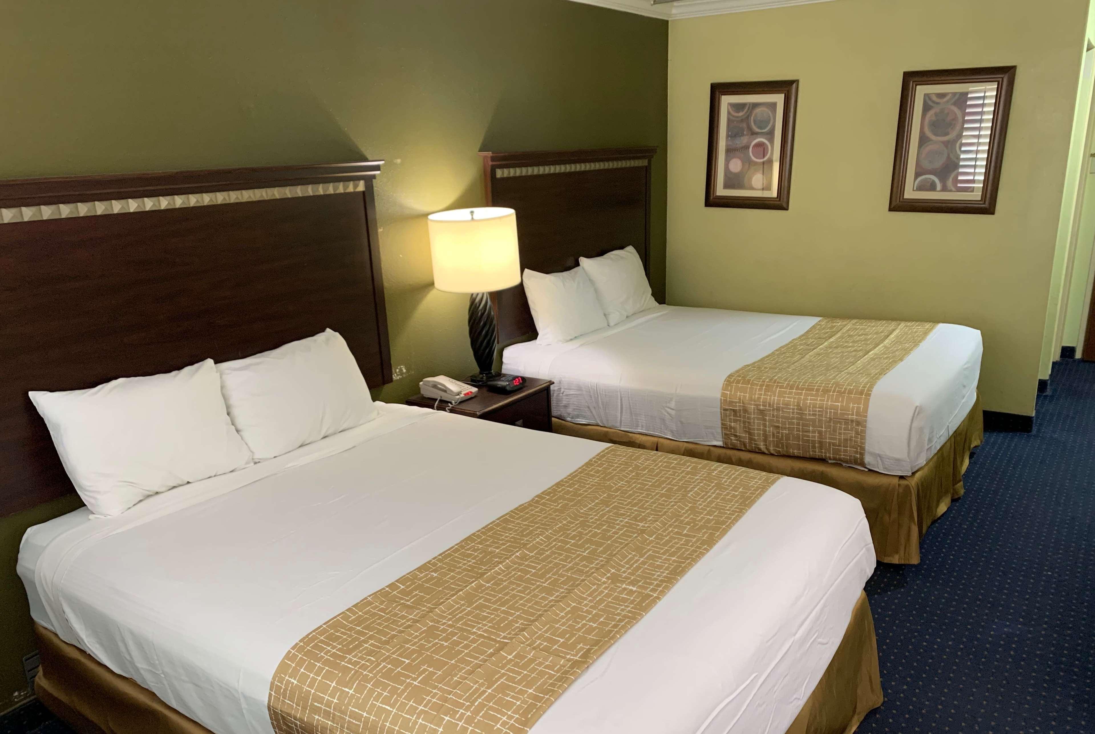 Travelodge By Wyndham Odessa Exterior foto